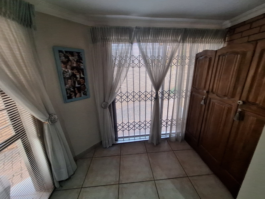 4 Bedroom Property for Sale in Sasolburg Ext 23 Free State